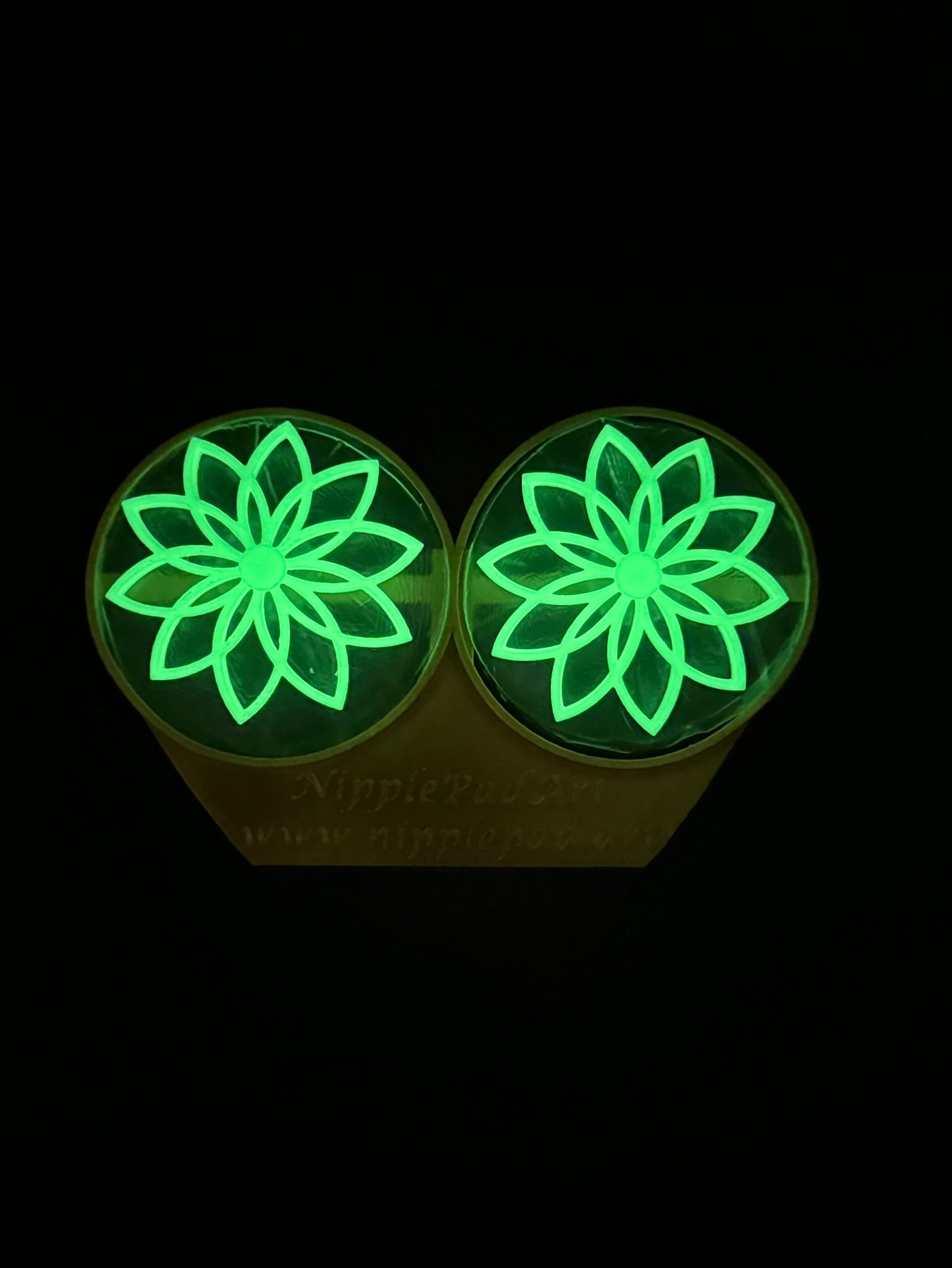 Mit Lotusornament - neongrün