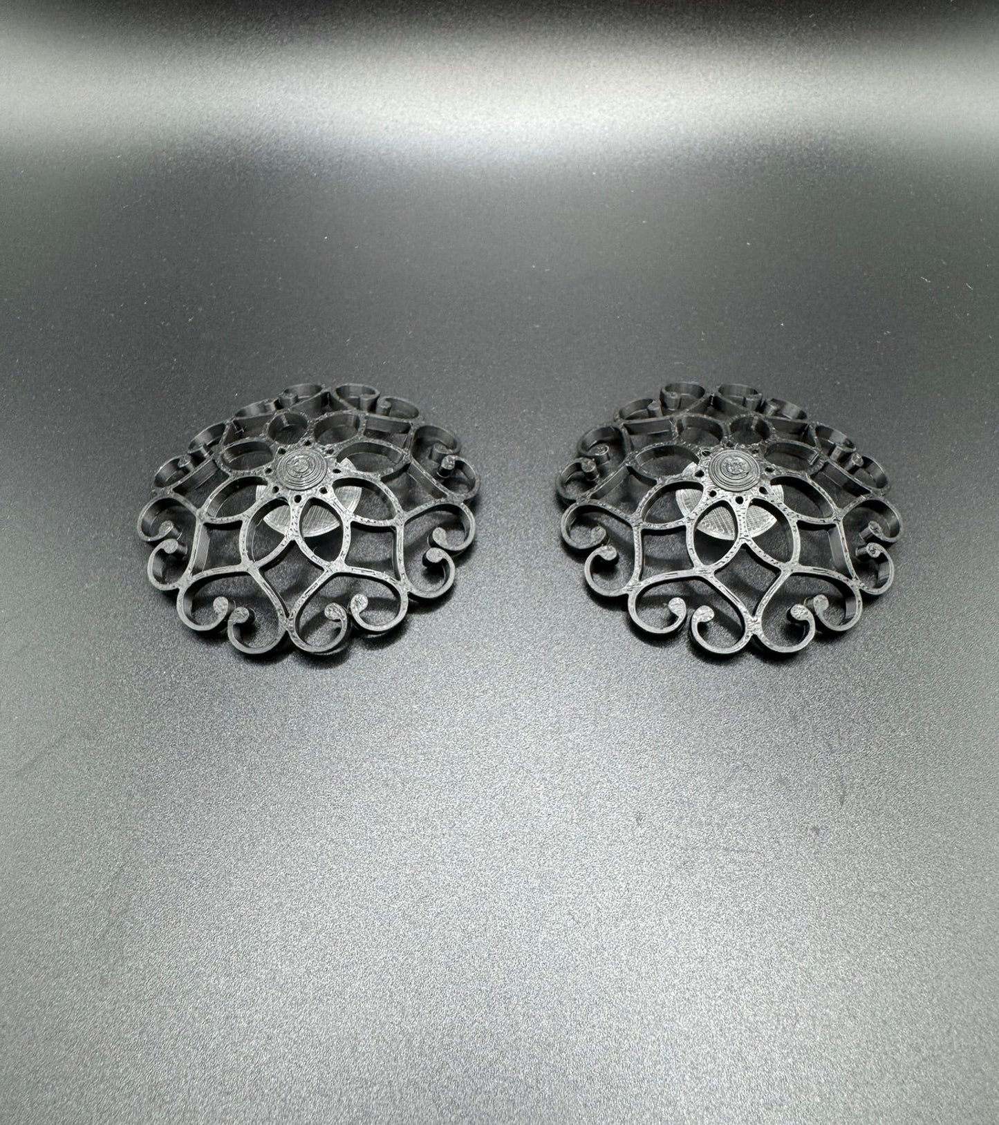 Spitze-Ornamente zum Anschrauben an Nippelpads